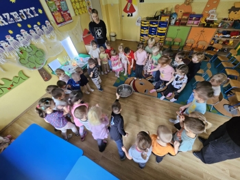 fe274909-56f5-4387-9ec1-a99aefc3cb8a