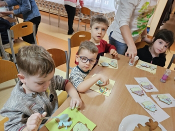 7e3c0e4e-6933-4d75-b3e4-15713362ebf5