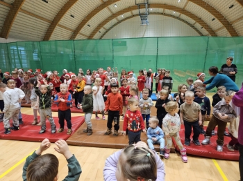 4cac1f49-a622-4f78-995d-691d046df5ba