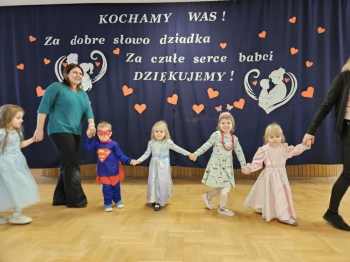 f07214d0-17c5-4257-b598-f597cd810815