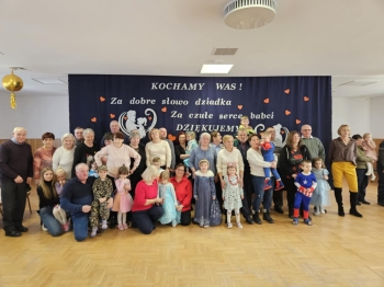 3f2ec23f-b9ce-40bf-afe4-70e3ccdaedb6