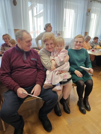 04258f49-0c67-4731-9c8c-55f161f1dd48