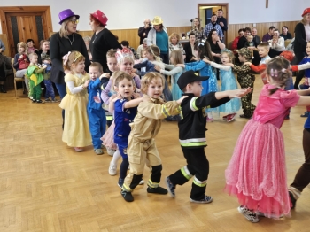 0b0fa179-93c0-4901-8e59-ae859a69ae7a