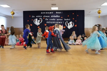 3f2c8b86-312f-472f-8ab7-39f4a5f37292