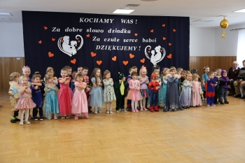 6e04f21f-ab59-4cc6-b0a3-1a8193eef098