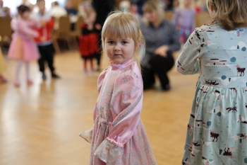 61f385ed-f3f5-4cdf-8ea6-b9ccd205914c