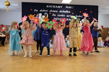 86e3fea9-2362-4443-b75a-e772ef730b2e