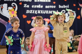 8610f0f6-fc0b-4b27-ae36-25f9c3678931