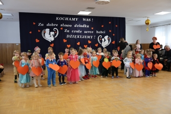 78024386-2154-4b42-a4ae-a3e8e81aba20