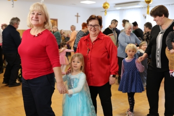 c6e4e84f-1be2-4043-9a93-a008a20dbe7f