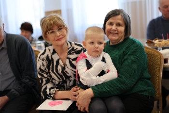 cc8c8d0d-ebbb-47b9-9482-bb2dc5211339