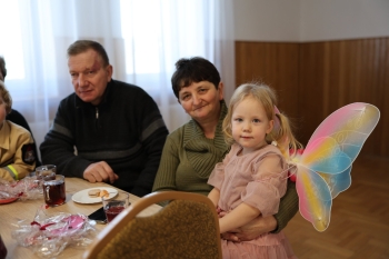 e6ef4ae9-c140-493e-b6ea-f02a567edaef