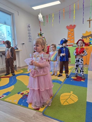 8929e909-0cb1-414a-a627-e624807497fe