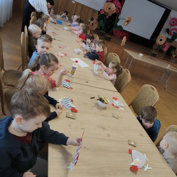 4c5ca402-f872-4904-a618-2ad2fd970bd4