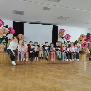 8d28f8f4-4e3d-4c6d-9f96-5c19ed3168a6