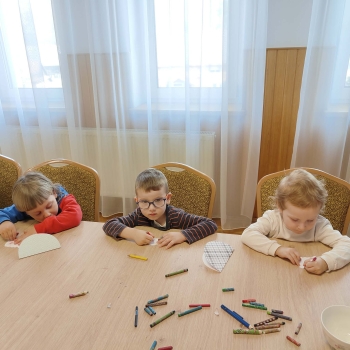 421a3a62-8b16-4e86-ab63-12edd467f983