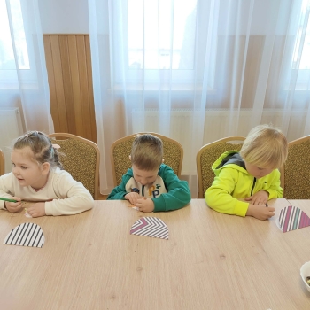 949c4345-6e82-4d04-a3b5-66dcc15881c2