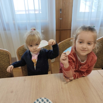 ef91261a-ad95-4808-8c06-552566b48f18