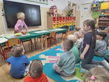 8f60f7a4-06b1-42ee-8e65-d6c9b53ba66b