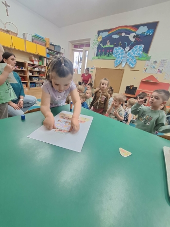 135f7d03-6dc5-484e-bd01-c5ce0508dea3