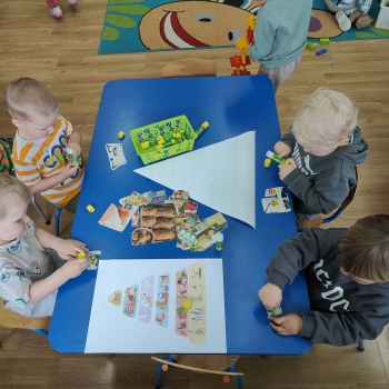 fcca9d7e-e038-48fe-a931-43614c3b4804