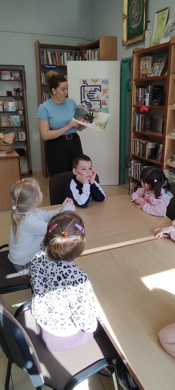 c9ddcde1-65fc-4c83-9b63-c971196ff8d0