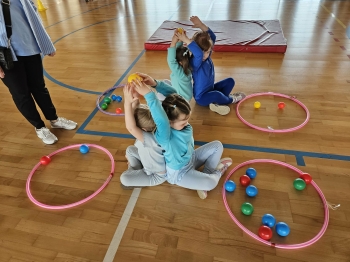 33a72594-7e96-4e83-84e4-e26cc71b2fb5