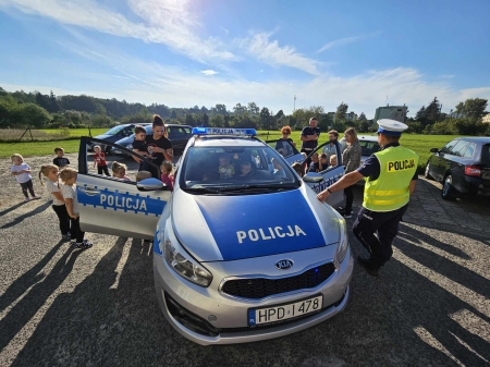 Policjanci z wizytą w Przedszkolu 